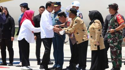 Presiden Jokowi dan Ibu Iriana Tiba di Kota Palu, Gubernur Sulteng: Selamat Datang di Negeri Seribu Megalit