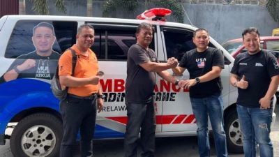 Komitmen Peduli Kemanusiaan, MDS Official Serahkan Bantuan Ambulance Kepada Relawan Korsa